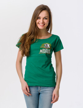 Зеленая женская футболка